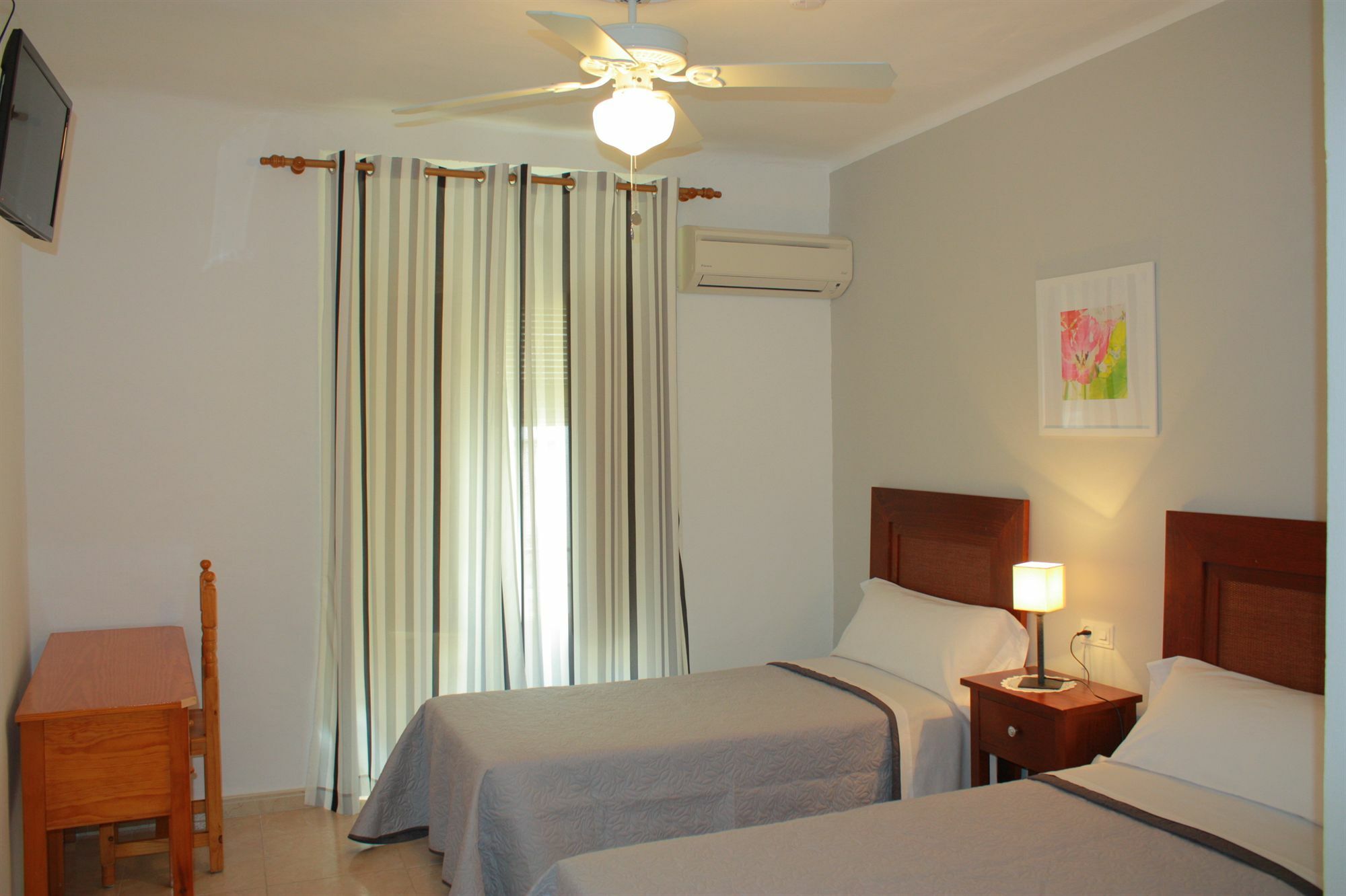 Hotel Toril Antequera Exterior photo